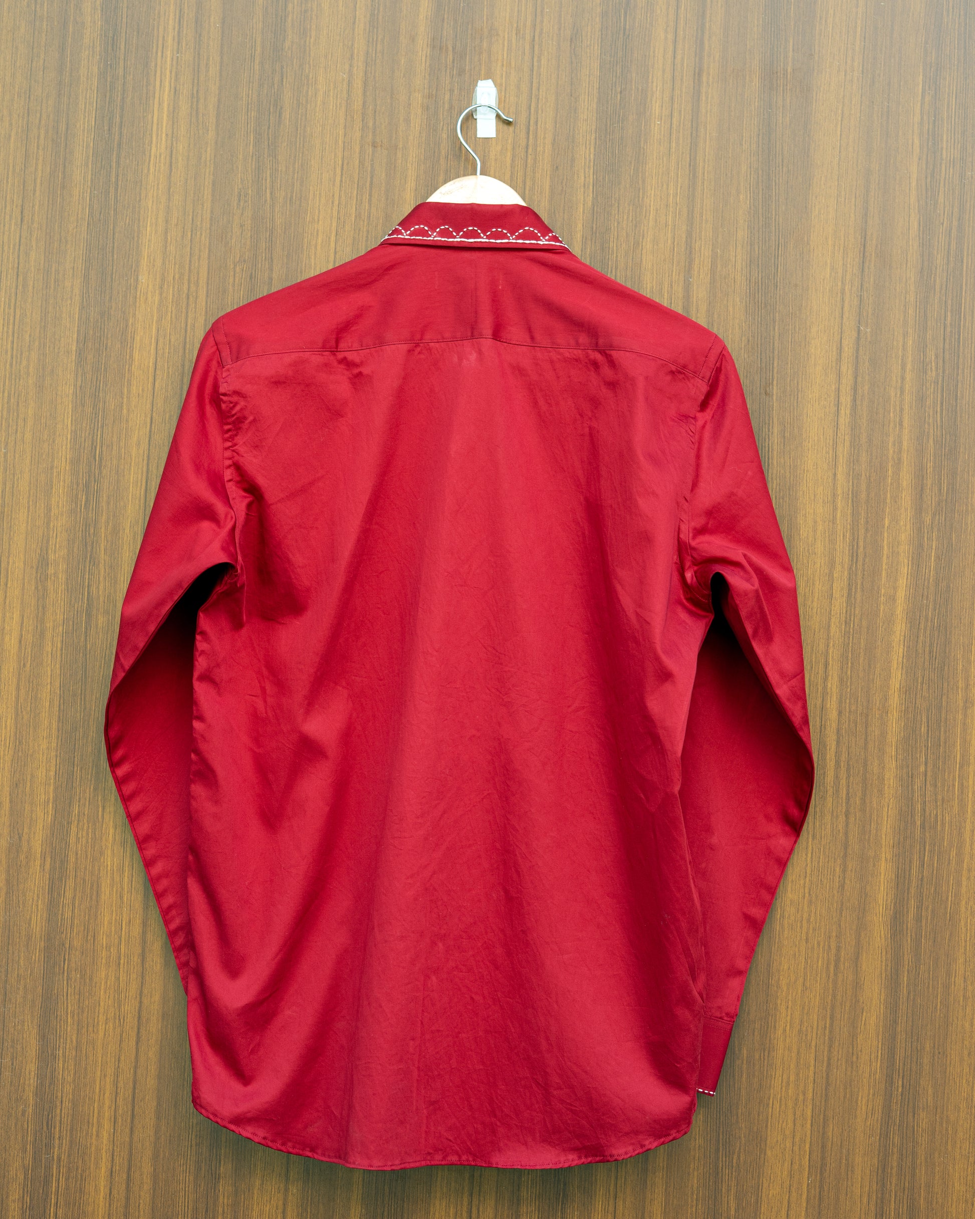 Red Collar Stitch Shirt