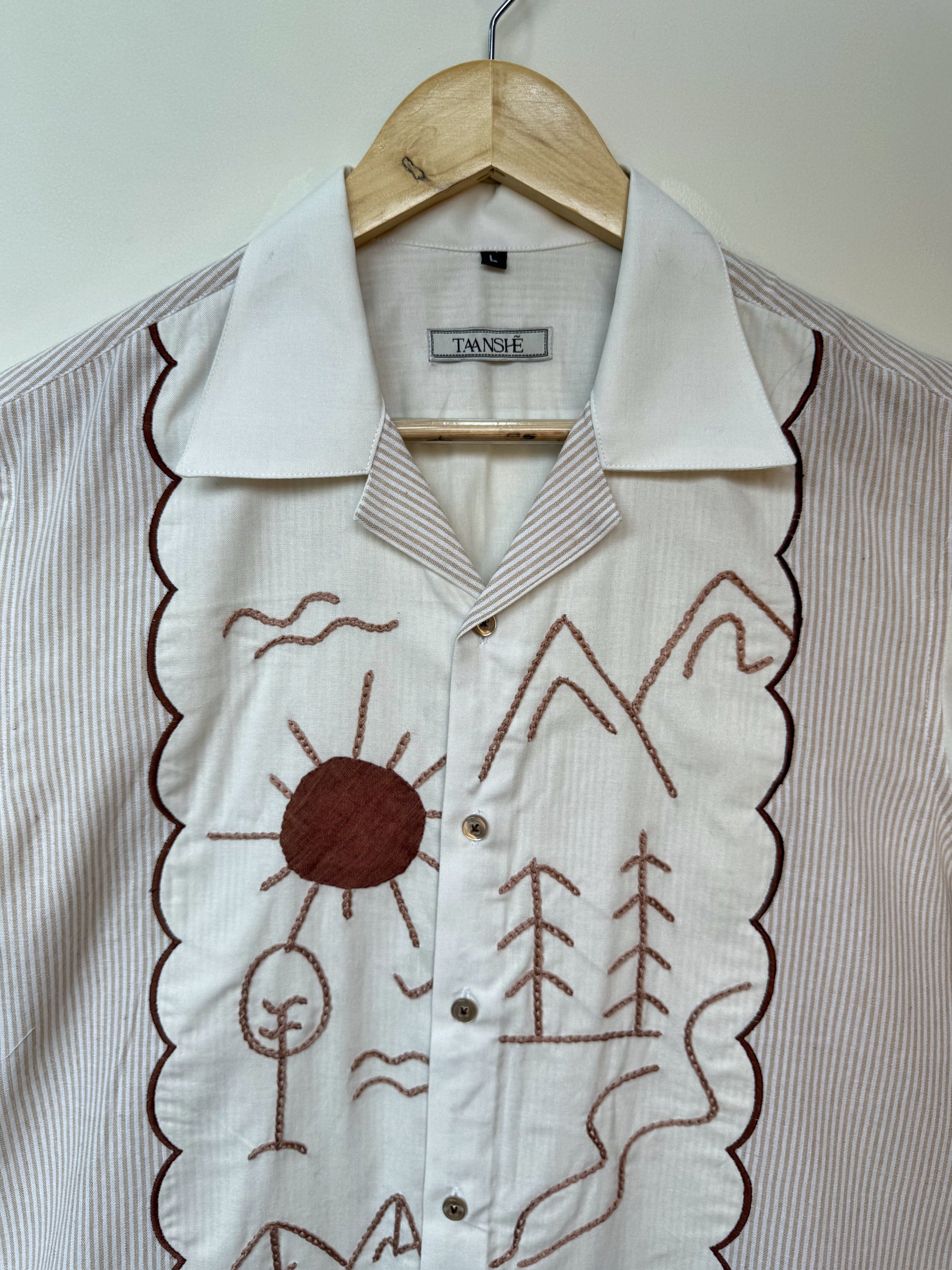 Valley Sun Shirt with scalloped border